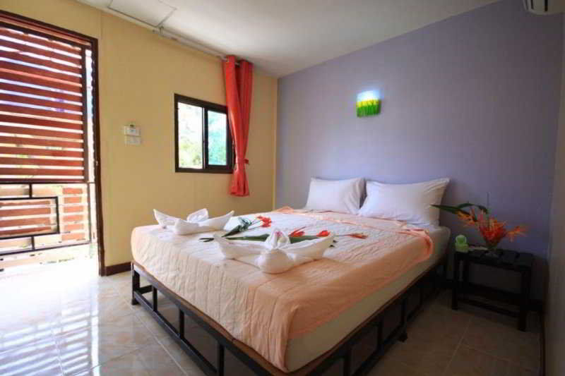 Pongpan House Phi Phi Apartment Exterior photo